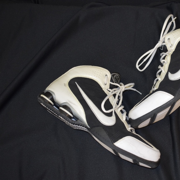 nike shox high top